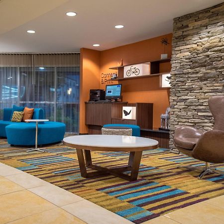 Fairfield Inn & Suites By Marriott Knoxville/East Интериор снимка